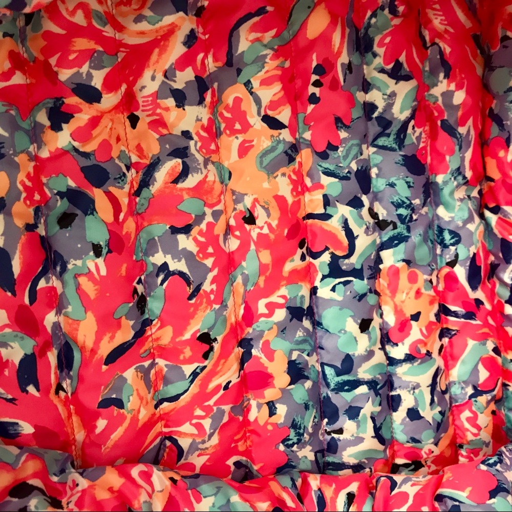 Lilly Pulitzer CORA DOWN PINK VEST-XS - Picture 7 of 8